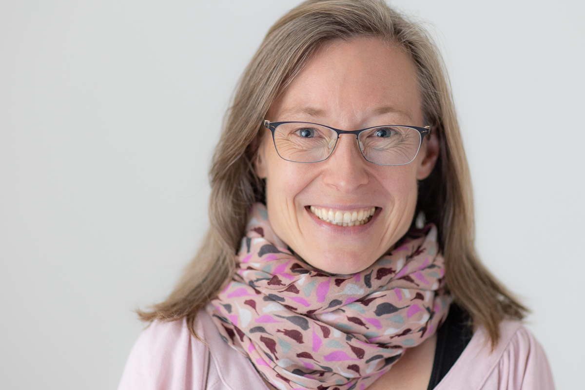 Kirsten Roscher, Kinder- und Jugendlichenpsychotherapeutin Verhaltenstherapeutin dipl. Ernährungswissenschaftlerin dipl. Sozialpädagogin (FH), Gemeinschaftspraxis Reinicke Roscher, Dresden